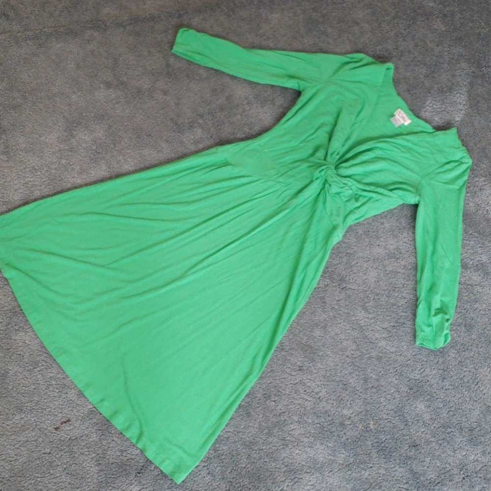 Like NEW Lilly Pulitzer dress sz M